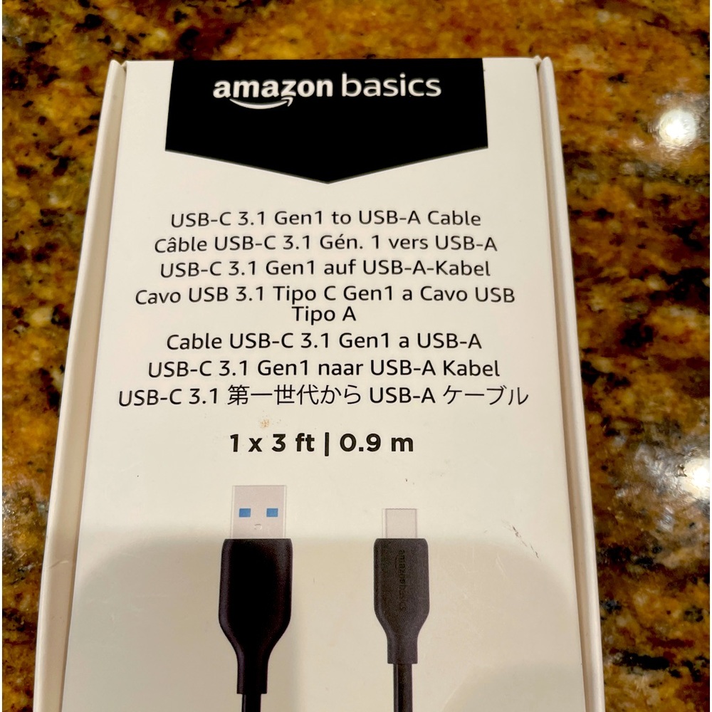 Brand new Amazon basics 3' USB-C cord.